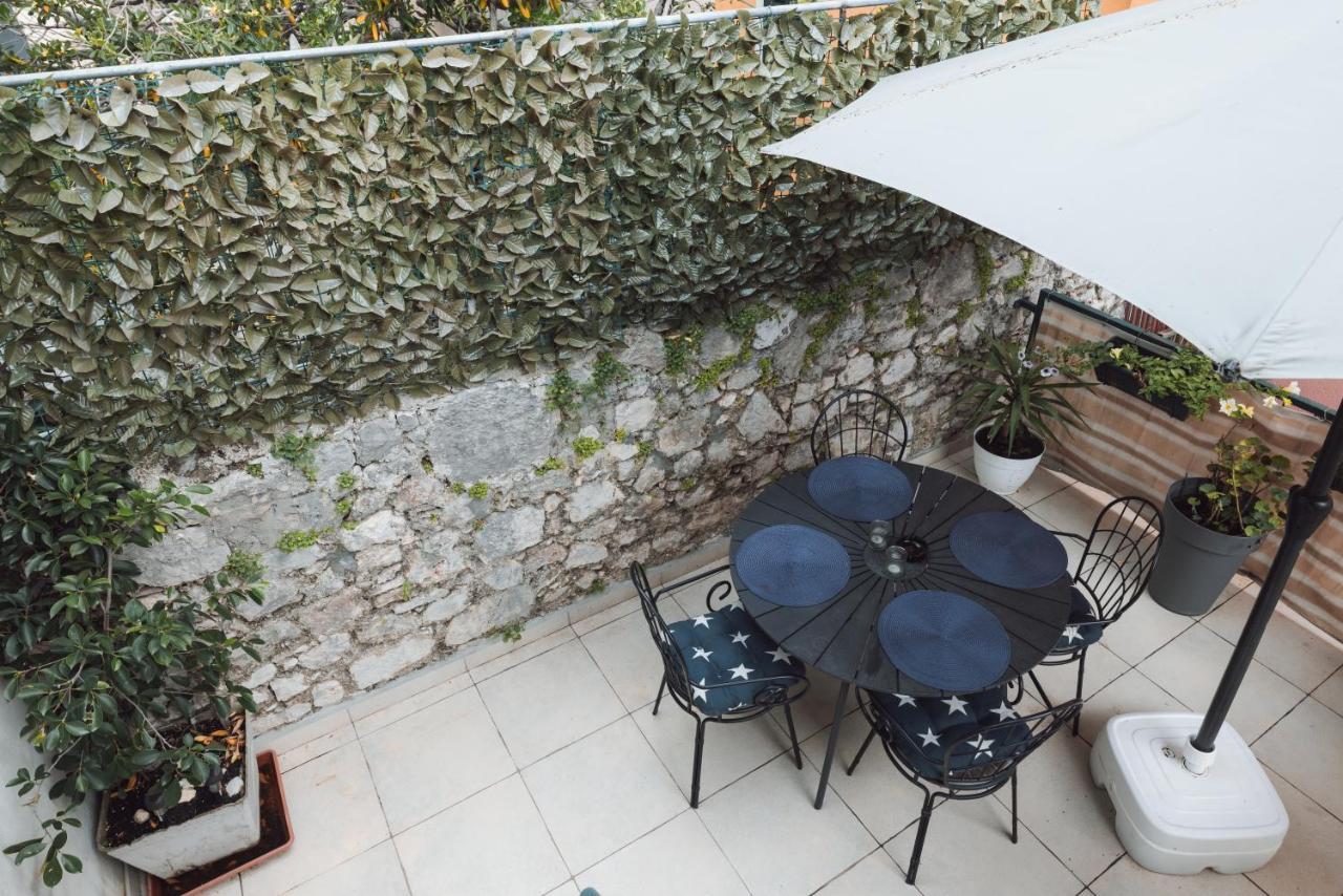 Guesthouse Rebecca Makarska Buitenkant foto