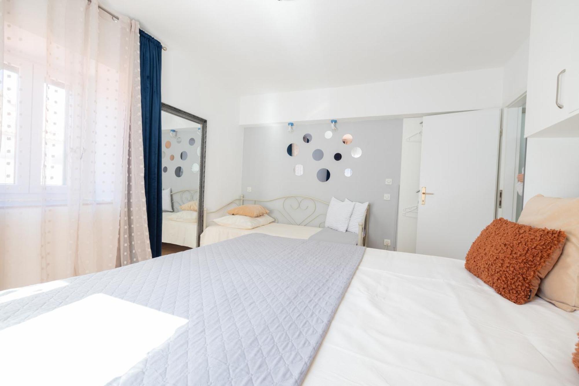 Guesthouse Rebecca Makarska Buitenkant foto
