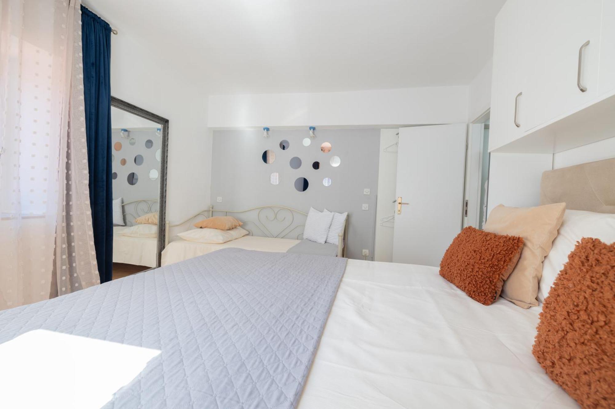 Guesthouse Rebecca Makarska Buitenkant foto